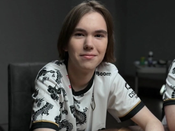 这次胜利正 这次胜利正