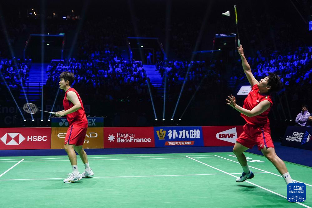 群体合计仍 群体合计仍